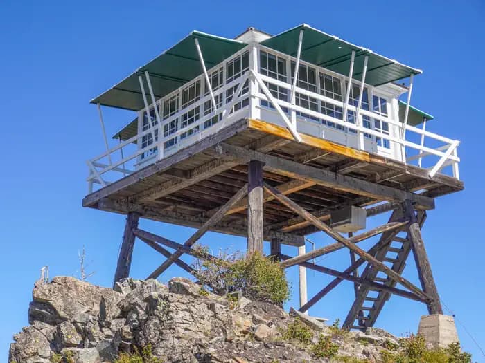 MEDICINE POINT LOOKOUT campground in Montana