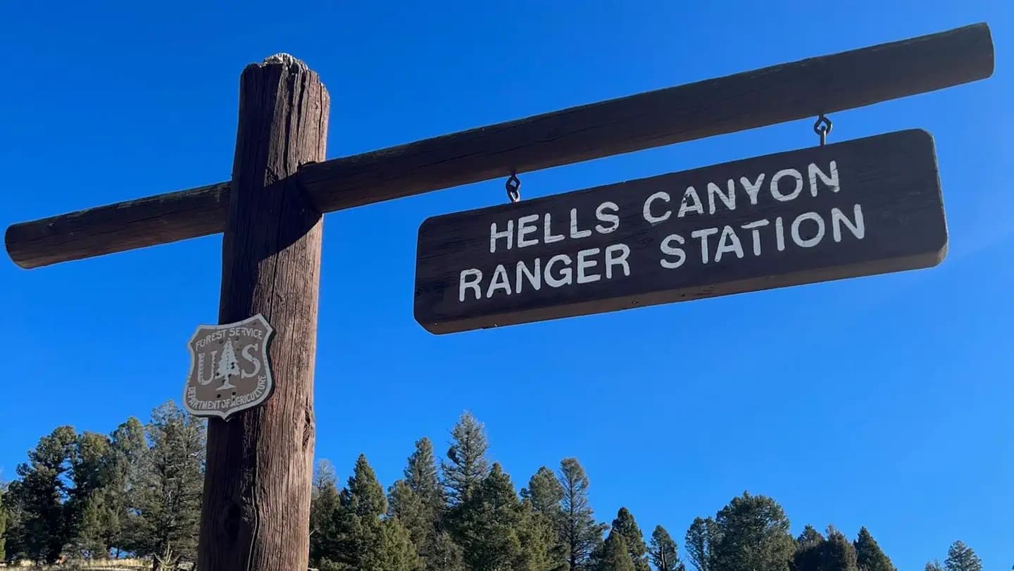 HELLS CANYON GUARD STATION campground in Montana