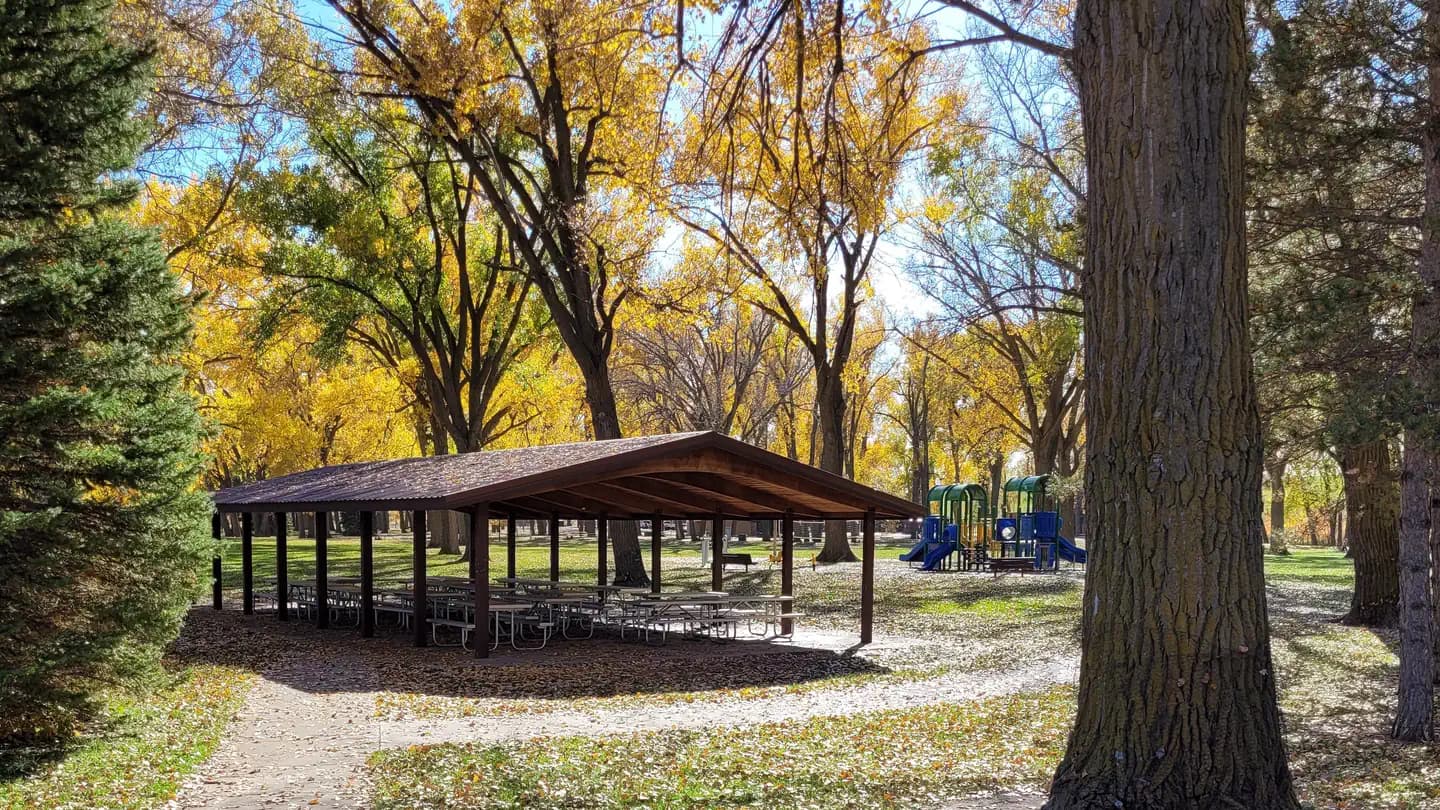 Cottonwood (NE) Day Use Shelter in South Dakota