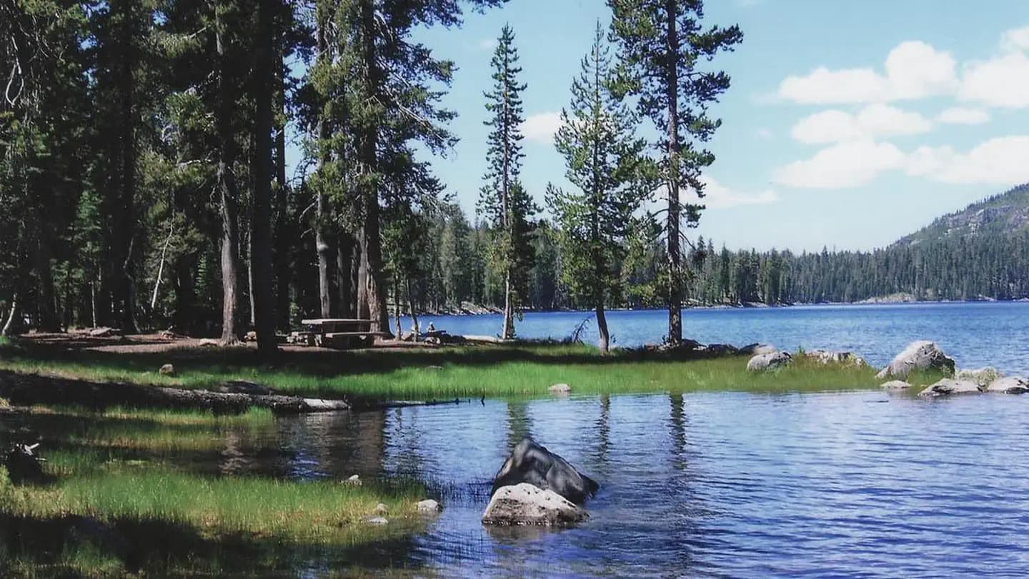 JUNIPER LAKE STOCK CORRAL campground in California