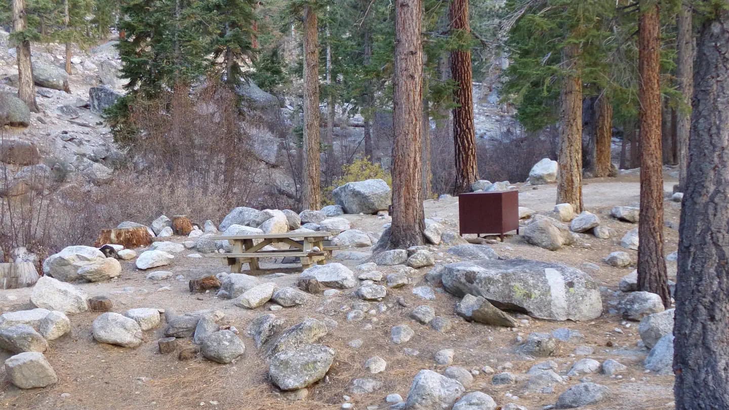 WHITNEY PORTAL campground in California