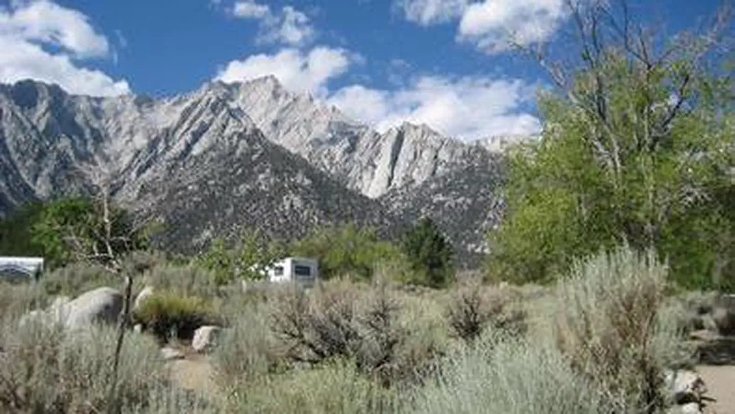 LONE PINE campground in California