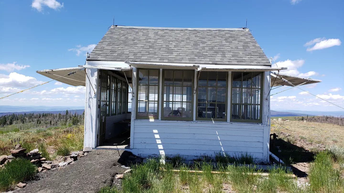 Bald Butte Lookout (Fremont-Winema National Forest, OR) campground in Oregon