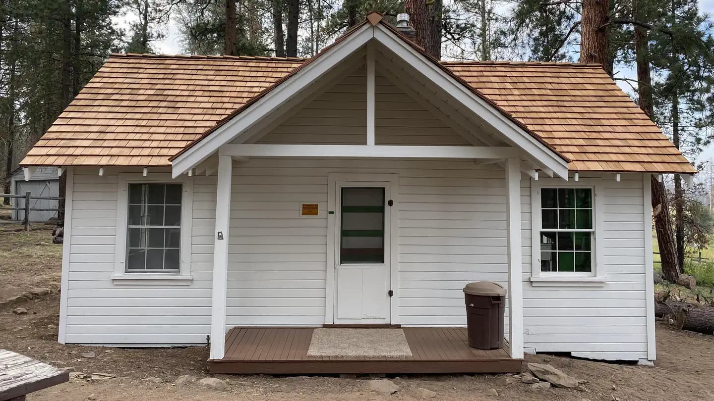 CURRIER GUARD STATION campground in Oregon