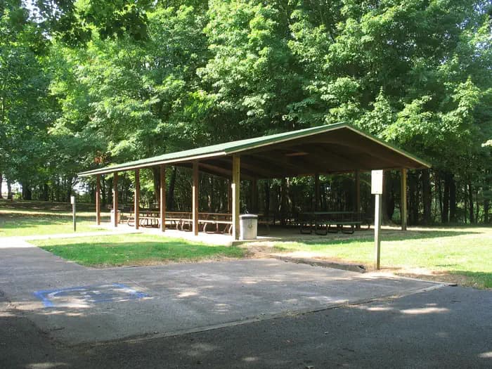 Bailey's Point Picnic Shelter in Kentucky