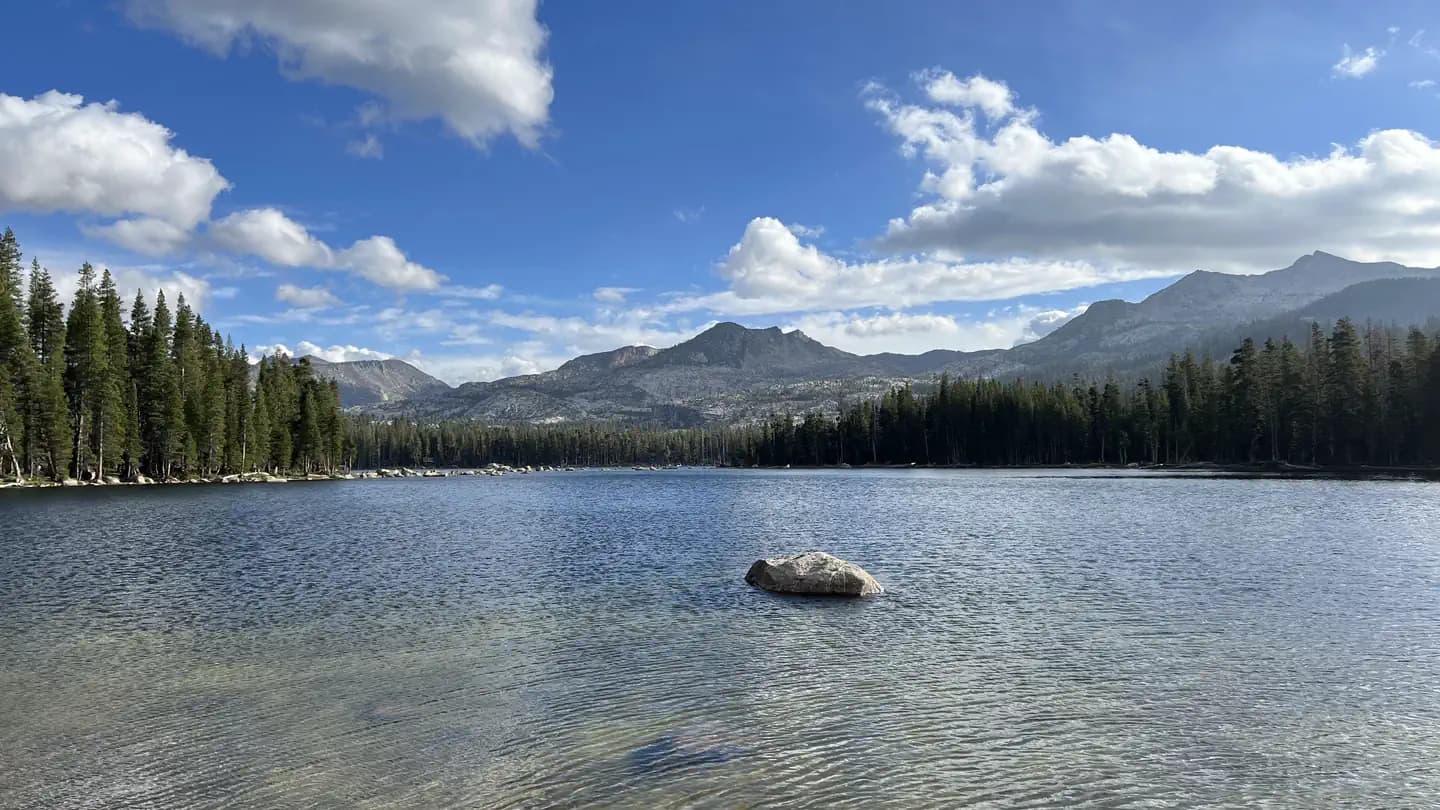 WRIGHTS LAKE campground in California