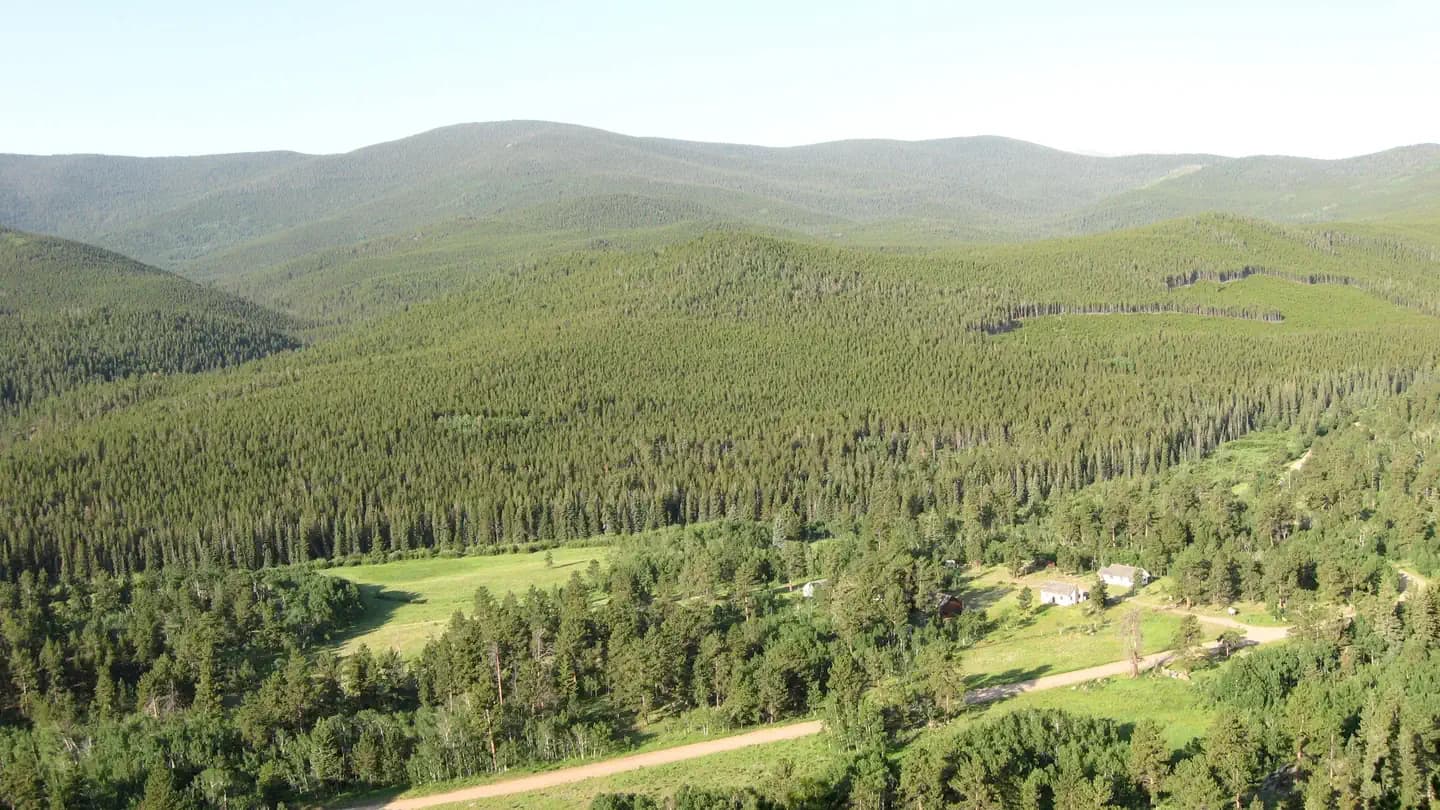 Buckhorn Ranger Station in Colorado