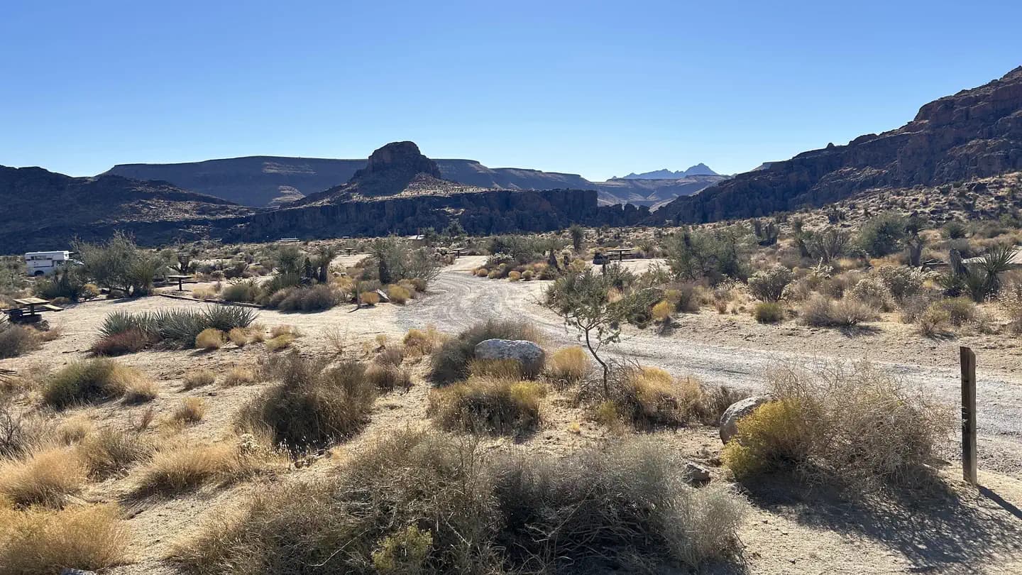 Hole-in-the-Wall Campground in California
