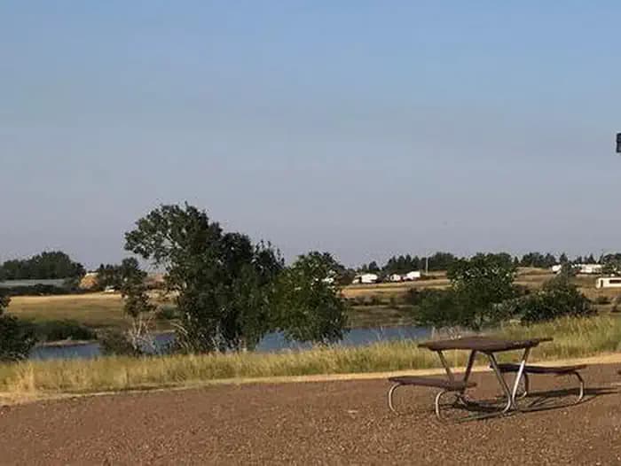 Boomtown Shelter campground in Montana