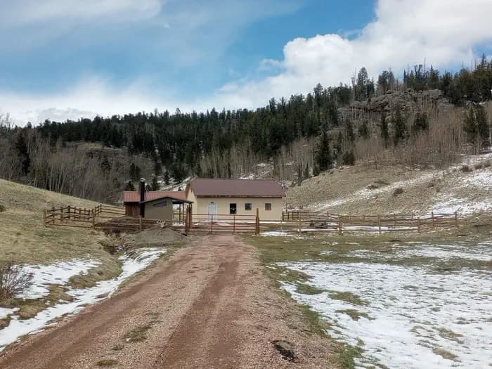 CARNERO GUARD STATION campground in Colorado