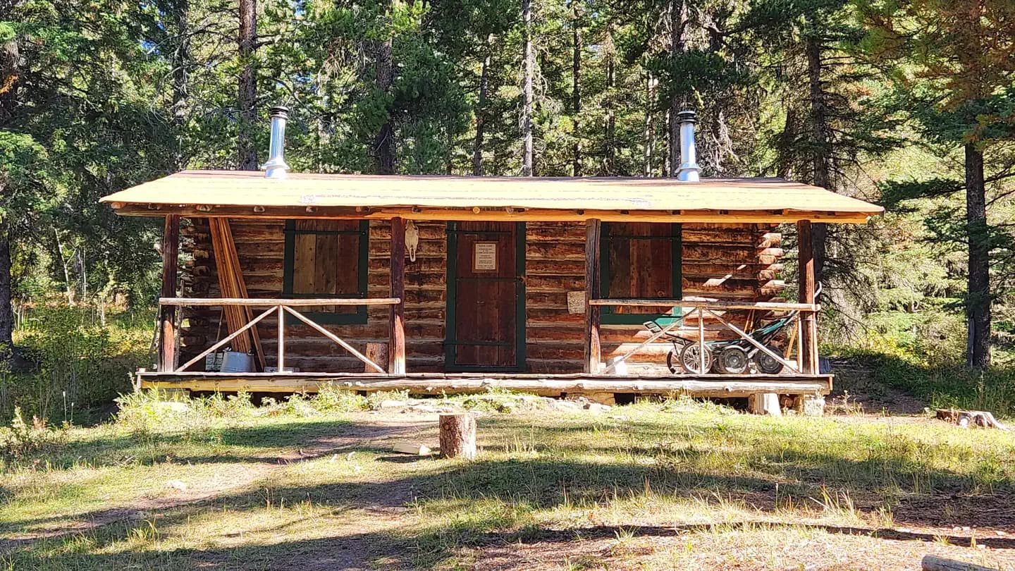 KENCK CABIN campground in Montana