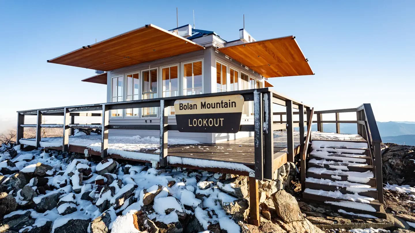 BOLAN MOUNTAIN LOOKOUT campground in Oregon