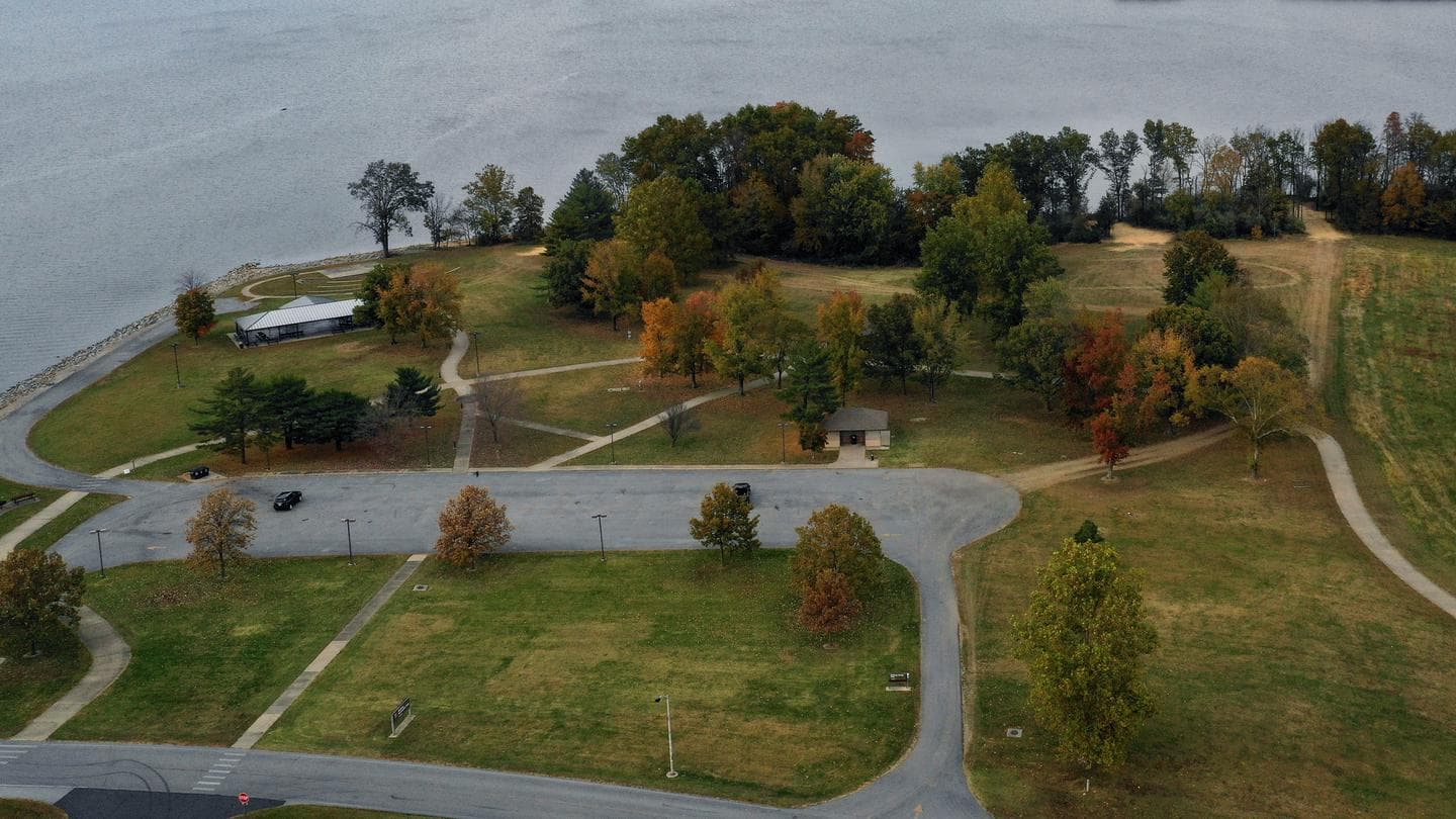 SPILLWAY GROUP AREA campground in Illinois