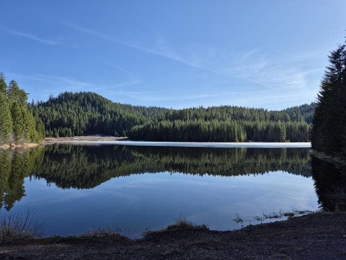 Hemlock Lake Campground in Oregon