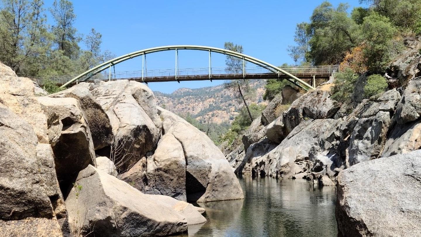 San Joaquin River Gorge Camping in California