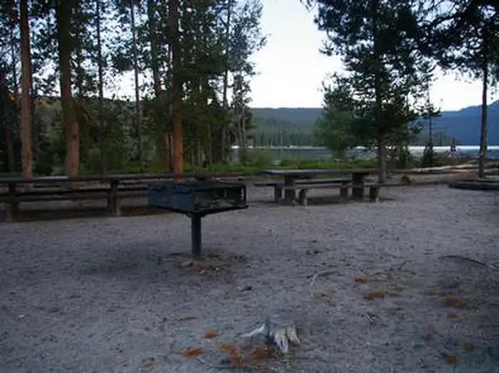 NORTH SHORE PICNIC AREA campground in Idaho