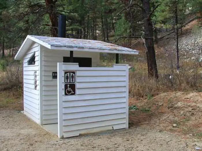 WARM SPRINGS GUARD STATION campground in Idaho