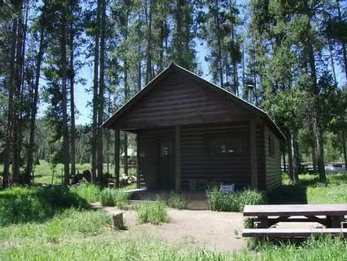 MEADOWS CABIN campground in Wyoming