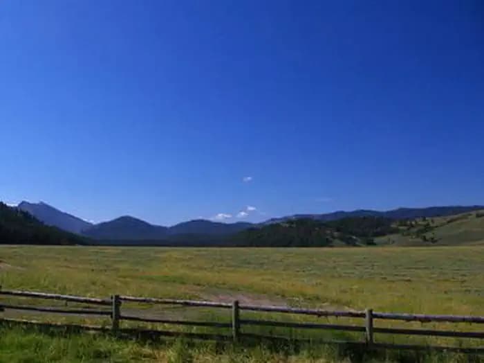 MCCAIN CABIN campground in Wyoming