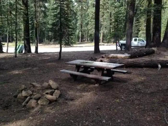 RED FIR FLAT GROUP CAMPGROUND campground in California